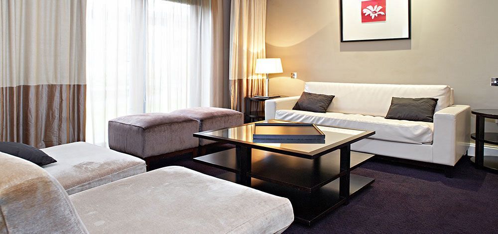 Shamrock Lodge Hotel แอธลอน ภายนอก รูปภาพ