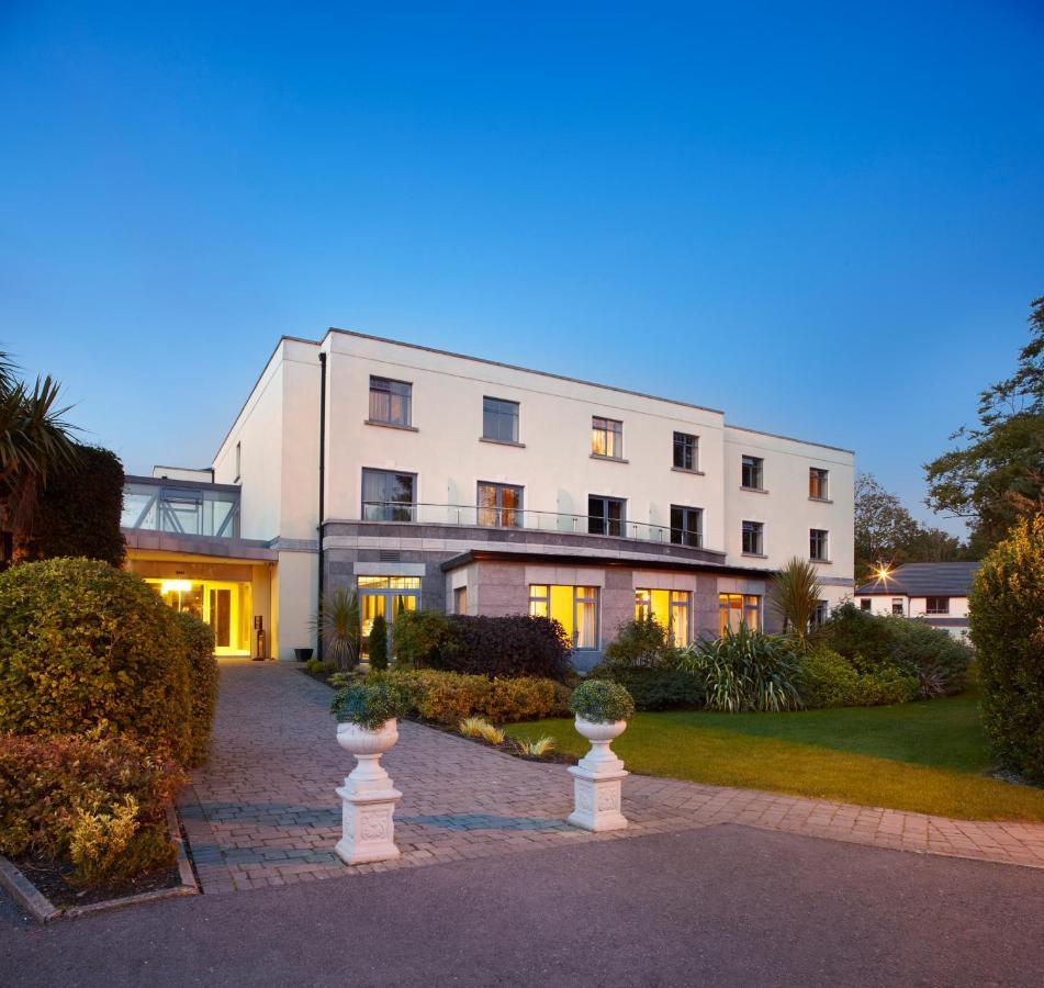 Shamrock Lodge Hotel แอธลอน ภายนอก รูปภาพ